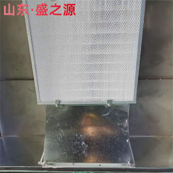 潔凈設(shè)備生產(chǎn)商_潔凈風淋室設(shè)備消聲、節(jié)能滅菌細節(jié) 煙臺風淋室